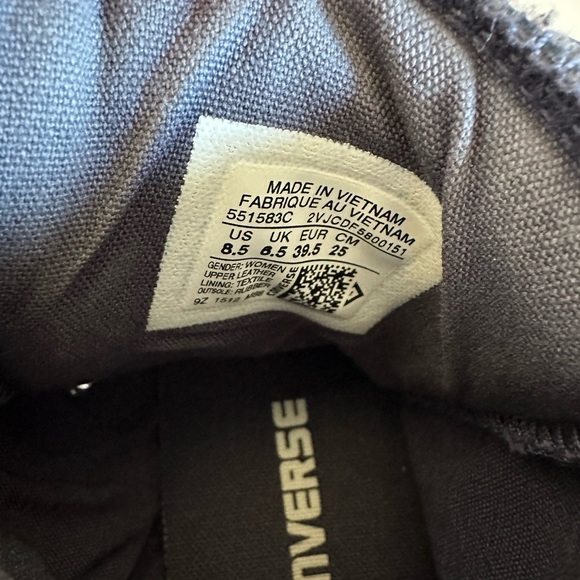 All Star Converse size 8.5 - Picture 4 of 5